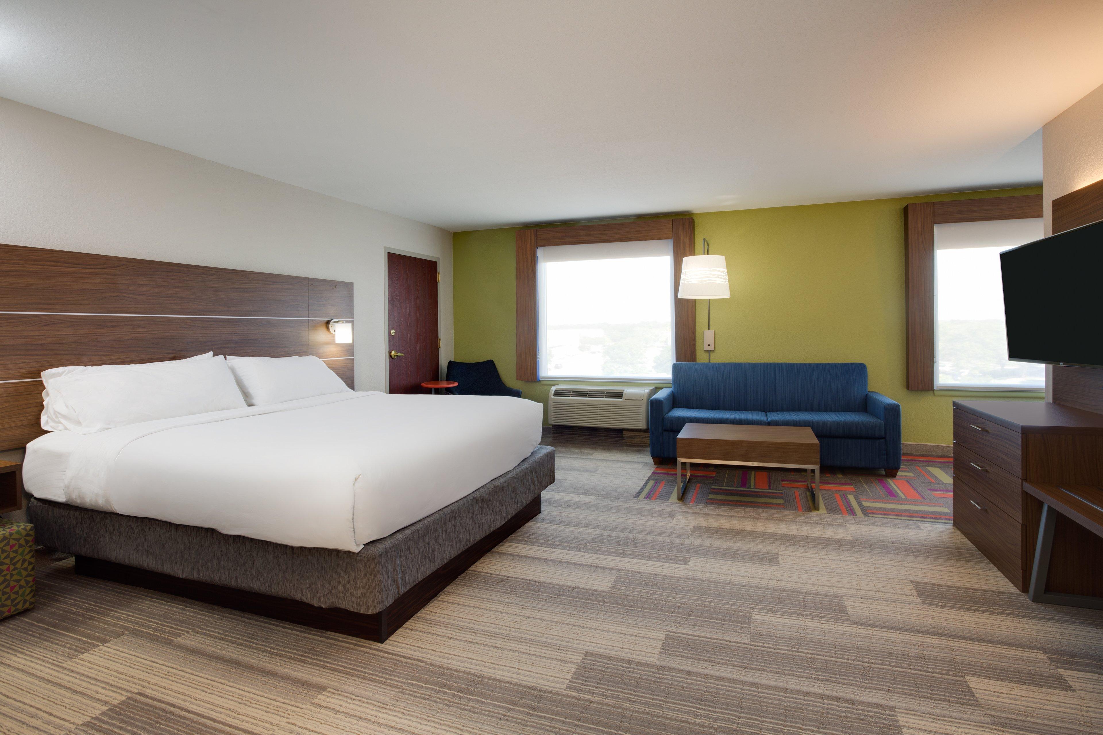 Holiday Inn Express Hotel & Suites Tampa-Fairgrounds-Casino By Ihg Exterior photo